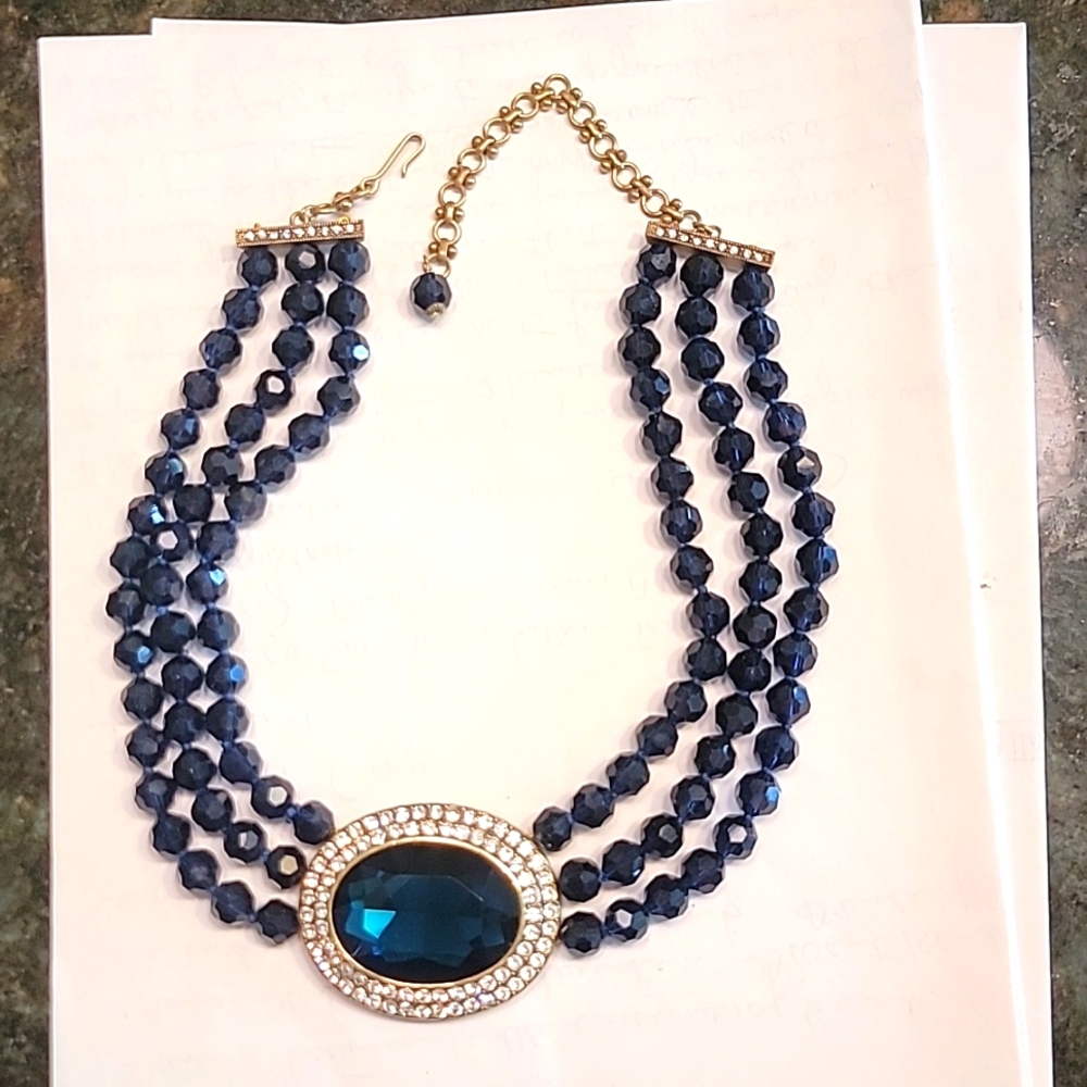 Heidi Daus necklace